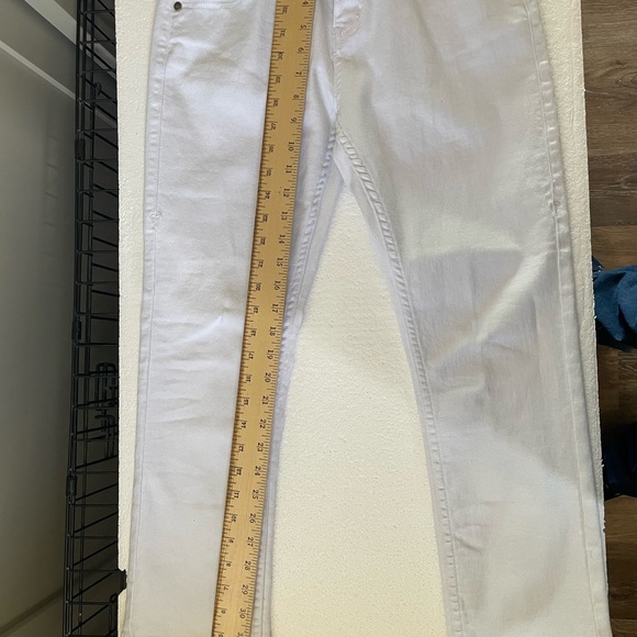 Cowgirl Tuff Co. White Jeans - Picture 8 of 11